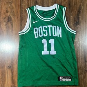 Kyrie Irving Boston Celtics jersey size medium